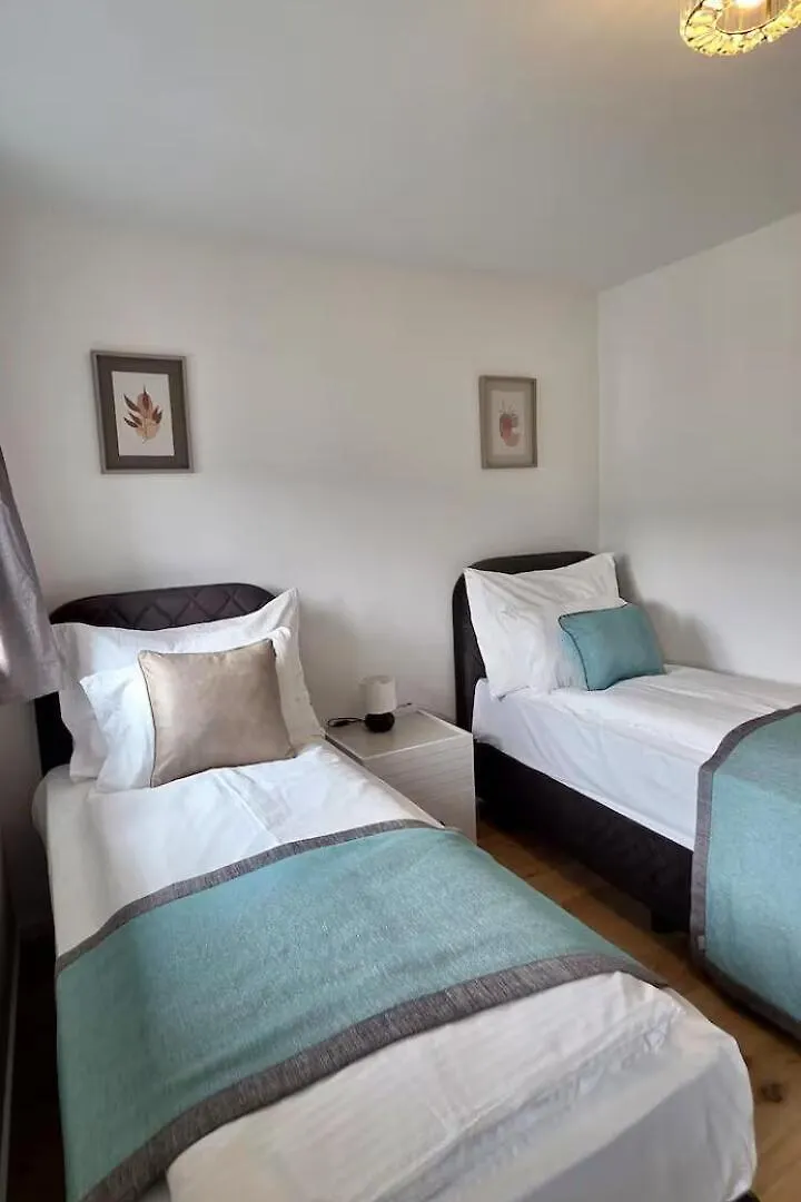 Retsina Apartments Vienna 0*,  Austria