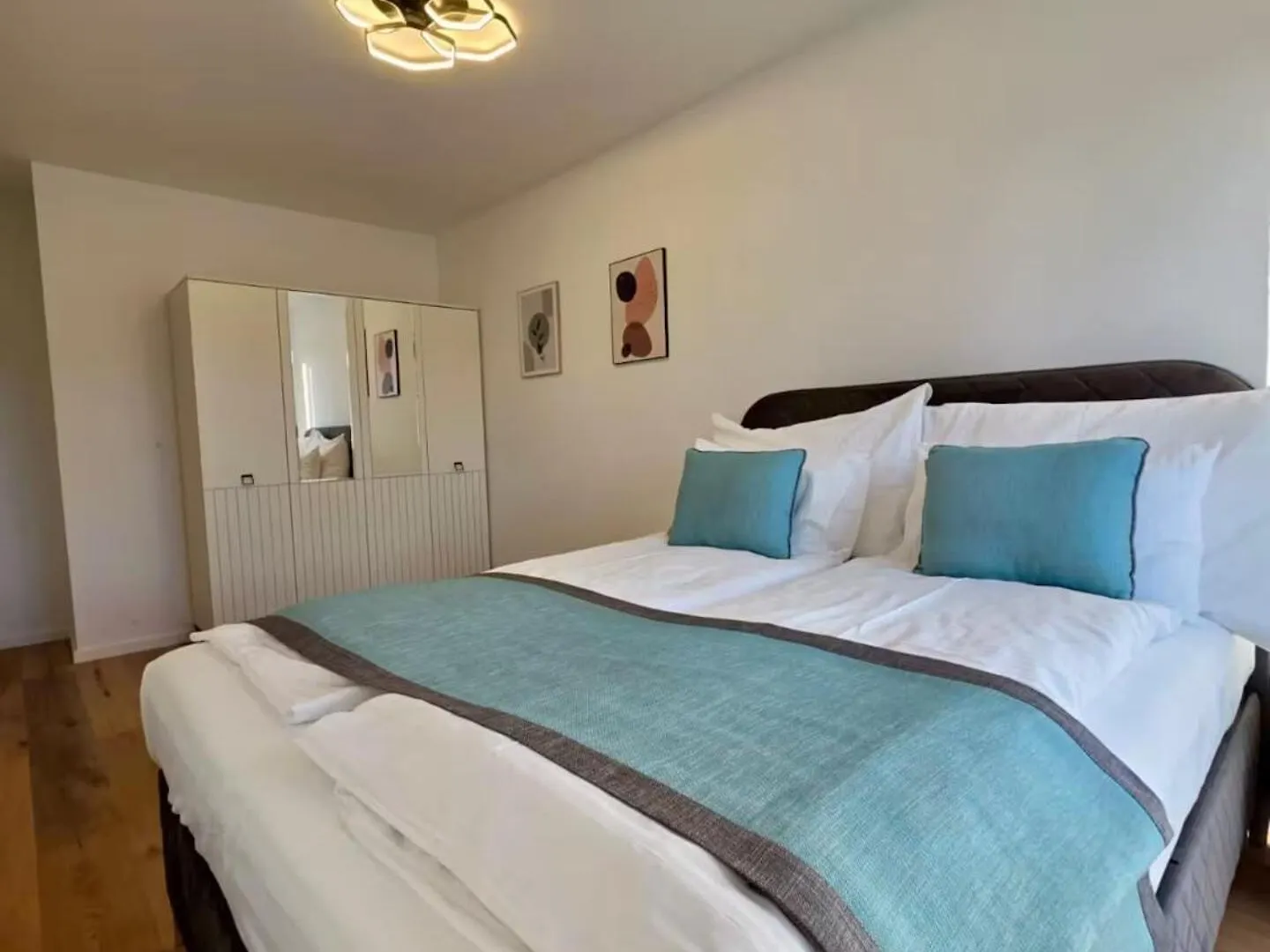 Retsina Apartments Vienne