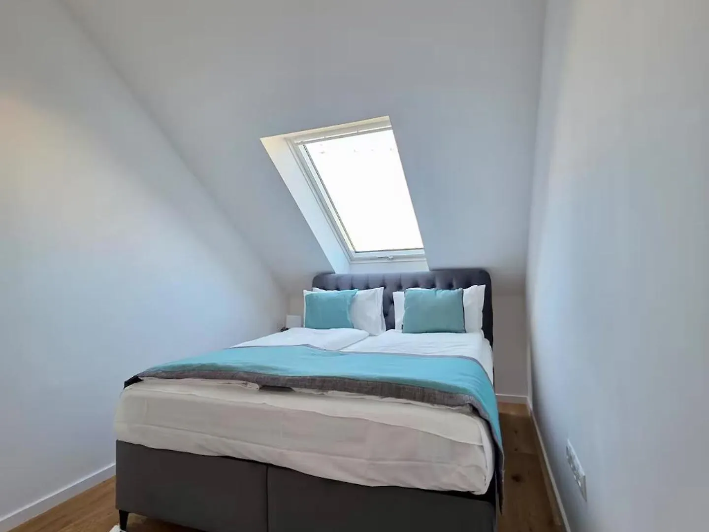 Retsina Apartments Vienne 0*,