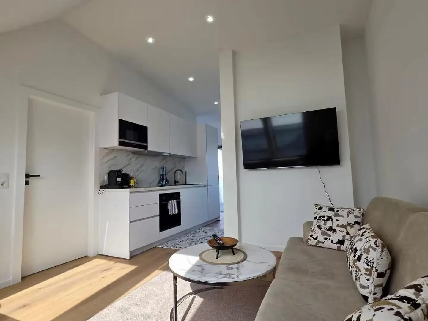 Retsina Apartments 비엔나